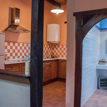 Vivienda De Uso Turistico דירה *